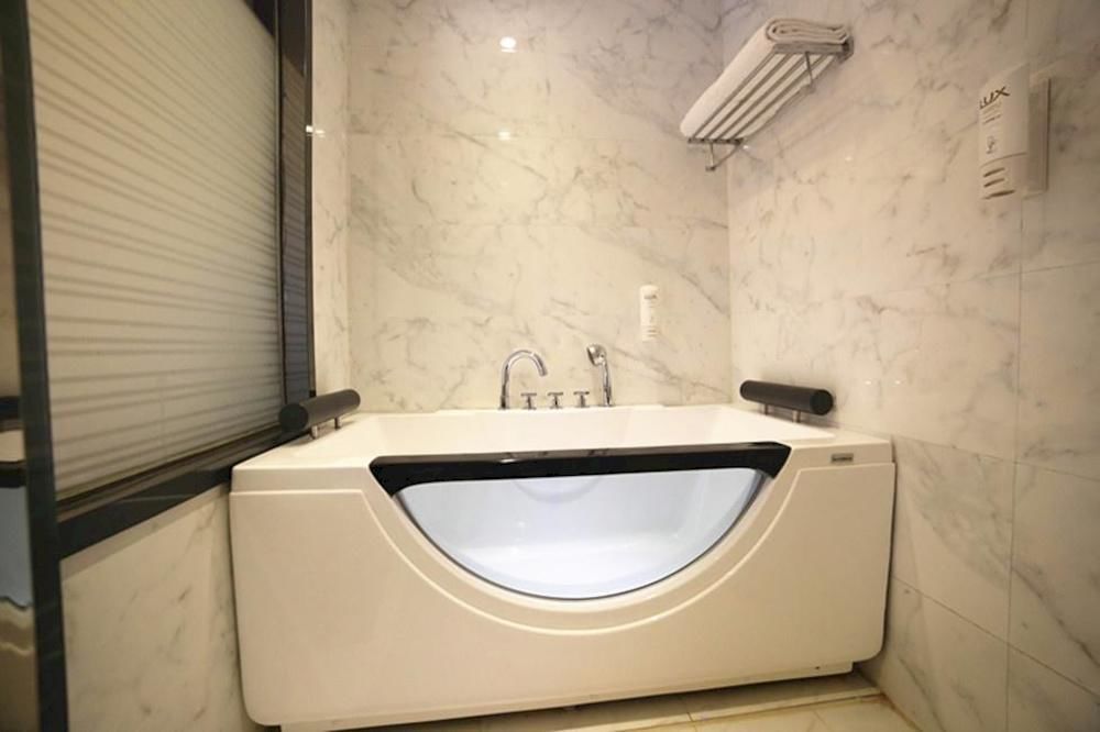 Days Inn Hotspring 廈門市 エクステリア 写真